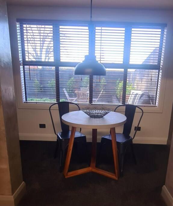 ביאנהיים Apartment 5 - Haddin Court - Modern Loft Style מראה חיצוני תמונה